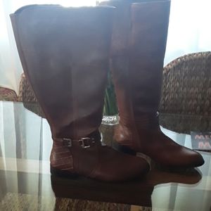 Women's boots